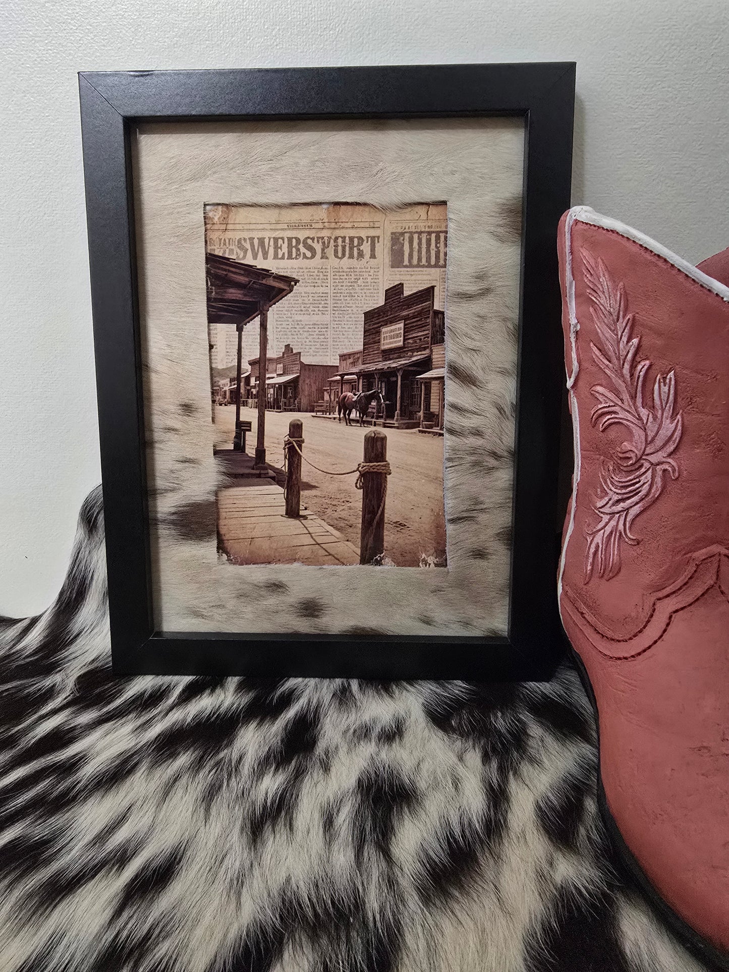 Cowhide frame with print