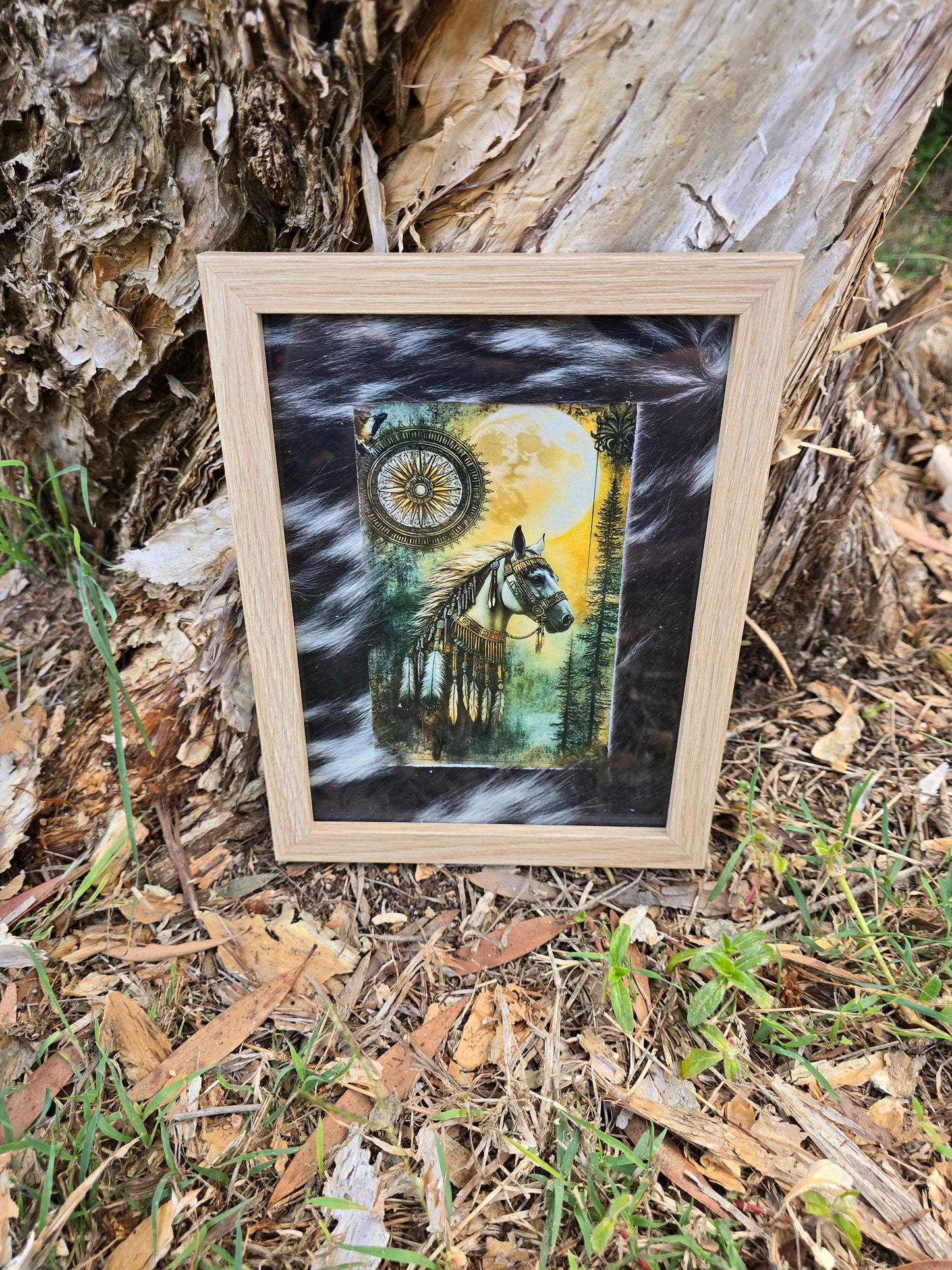 Cowhide frame with print