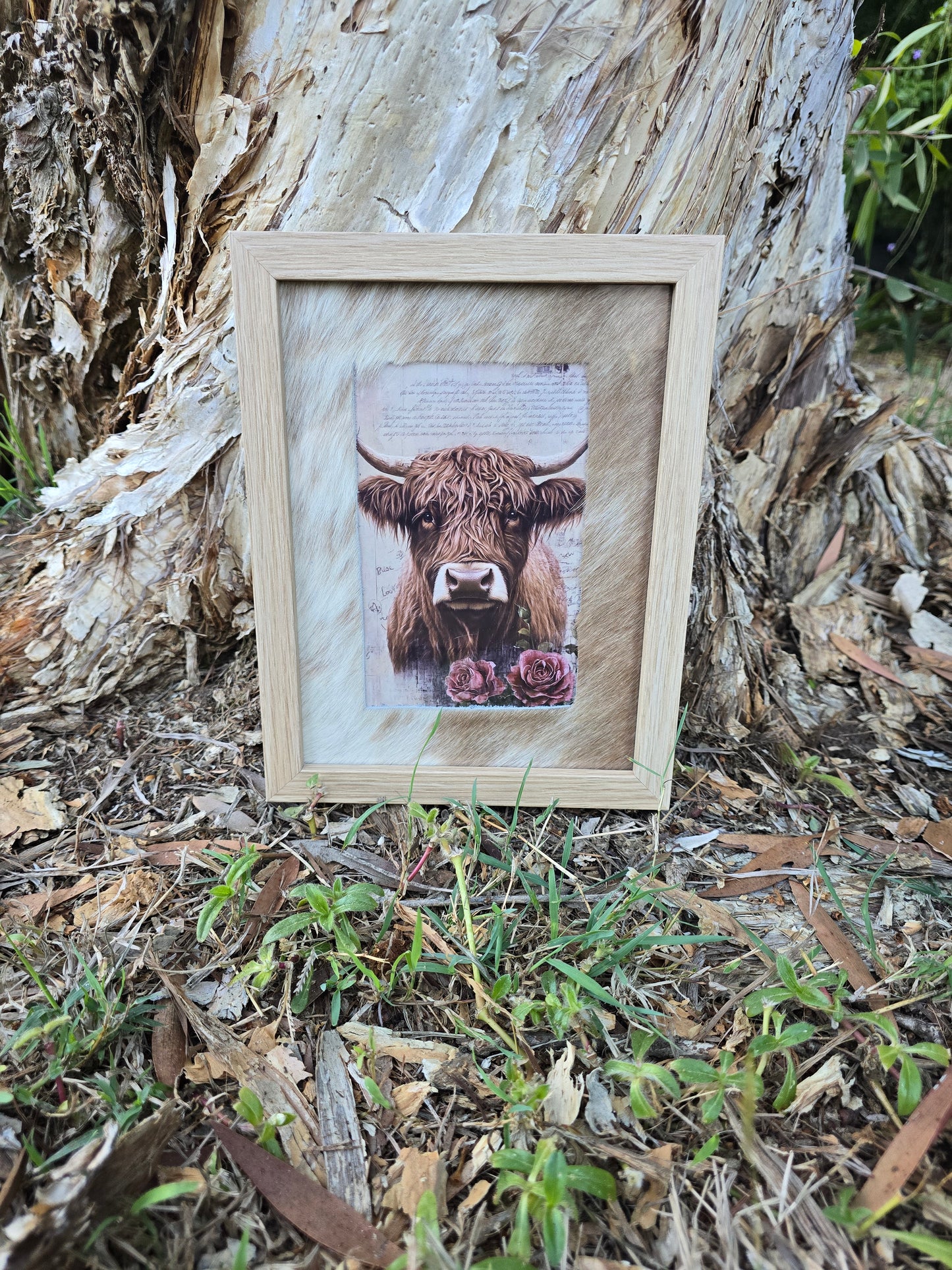 Cowhide frame with print