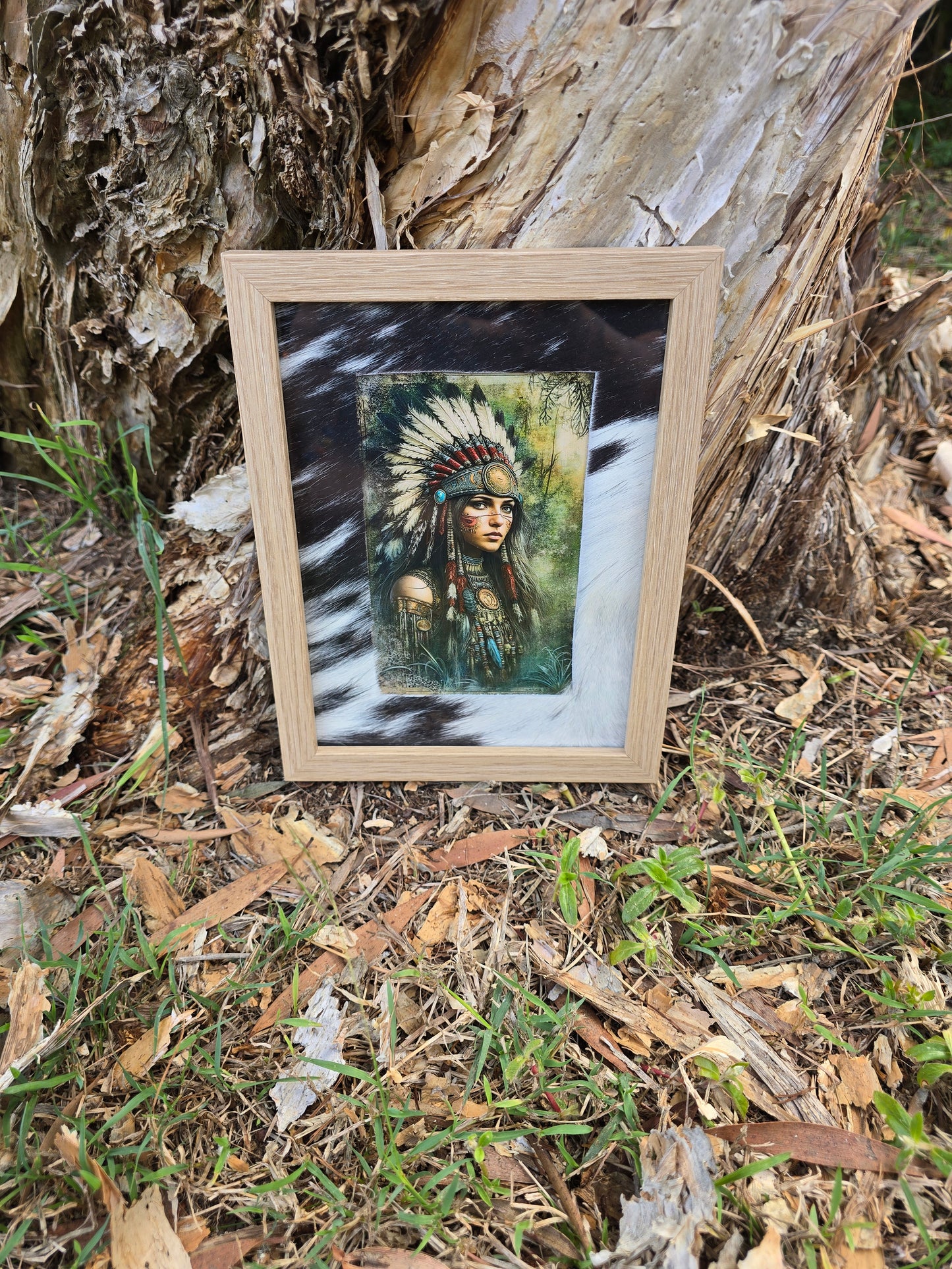 Cowhide frame with print