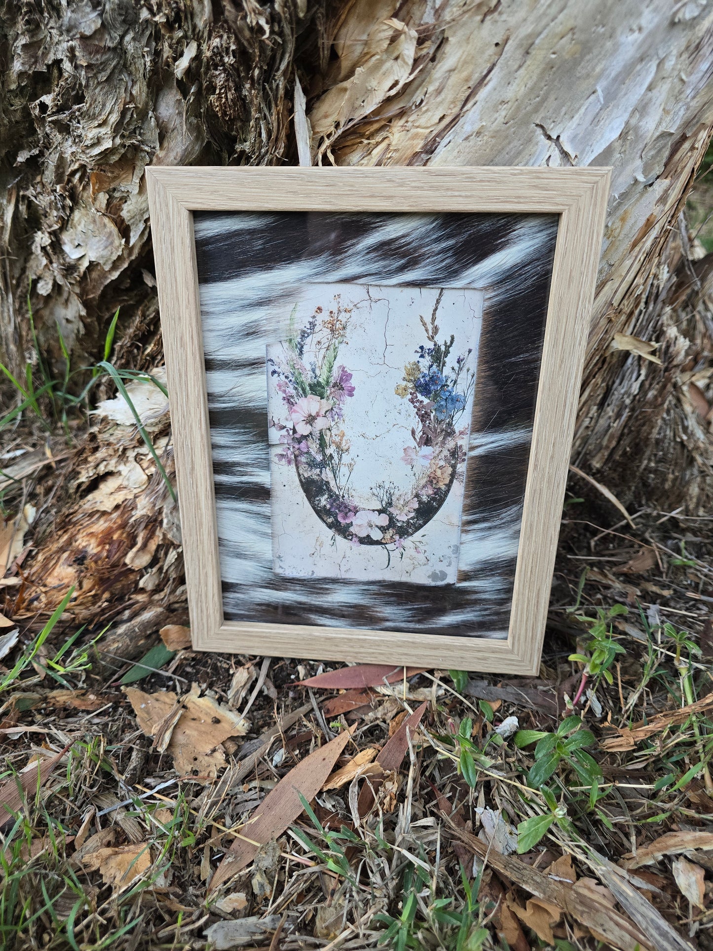 Cowhide frame with print