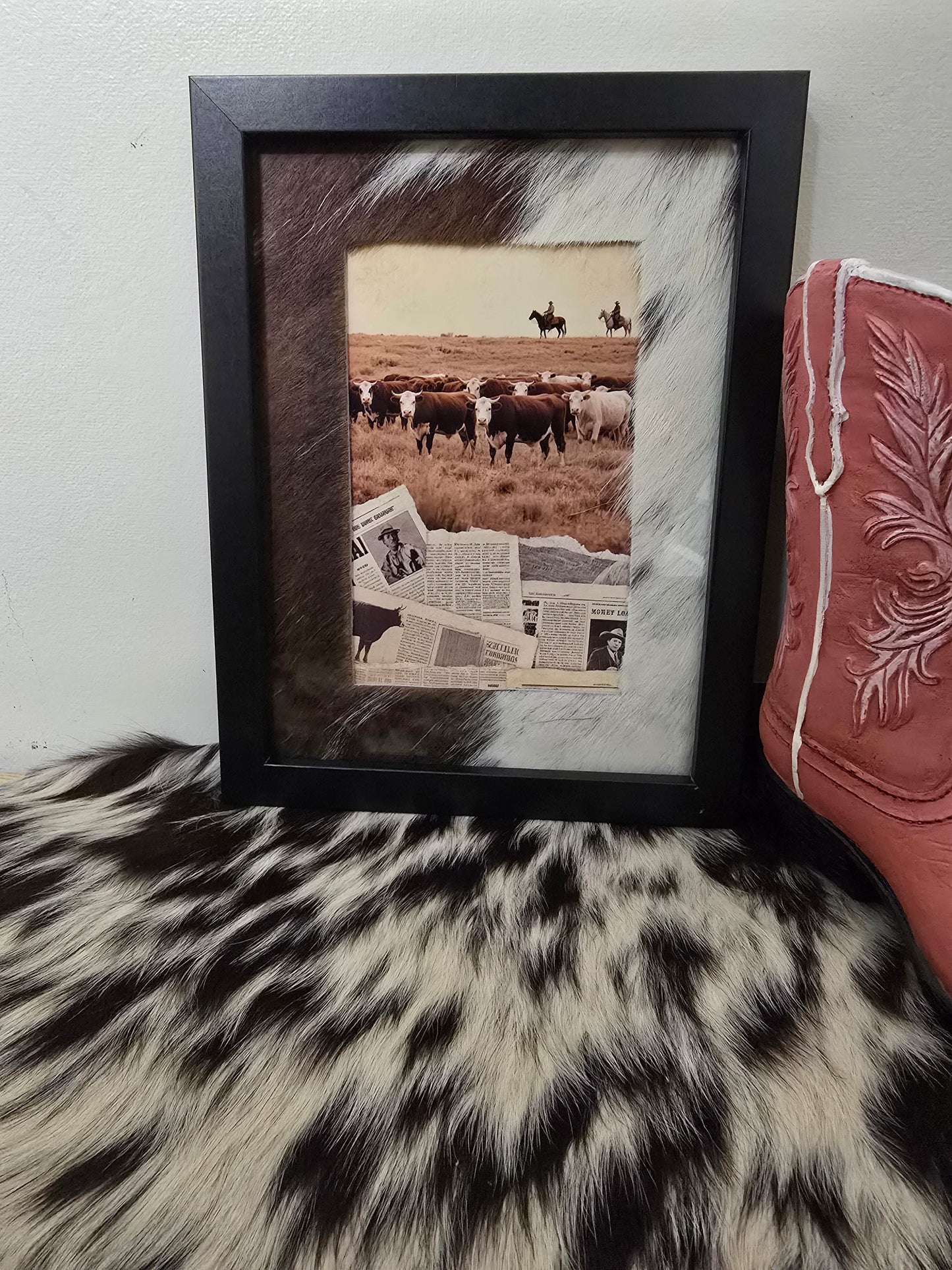 Cowhide frame with print