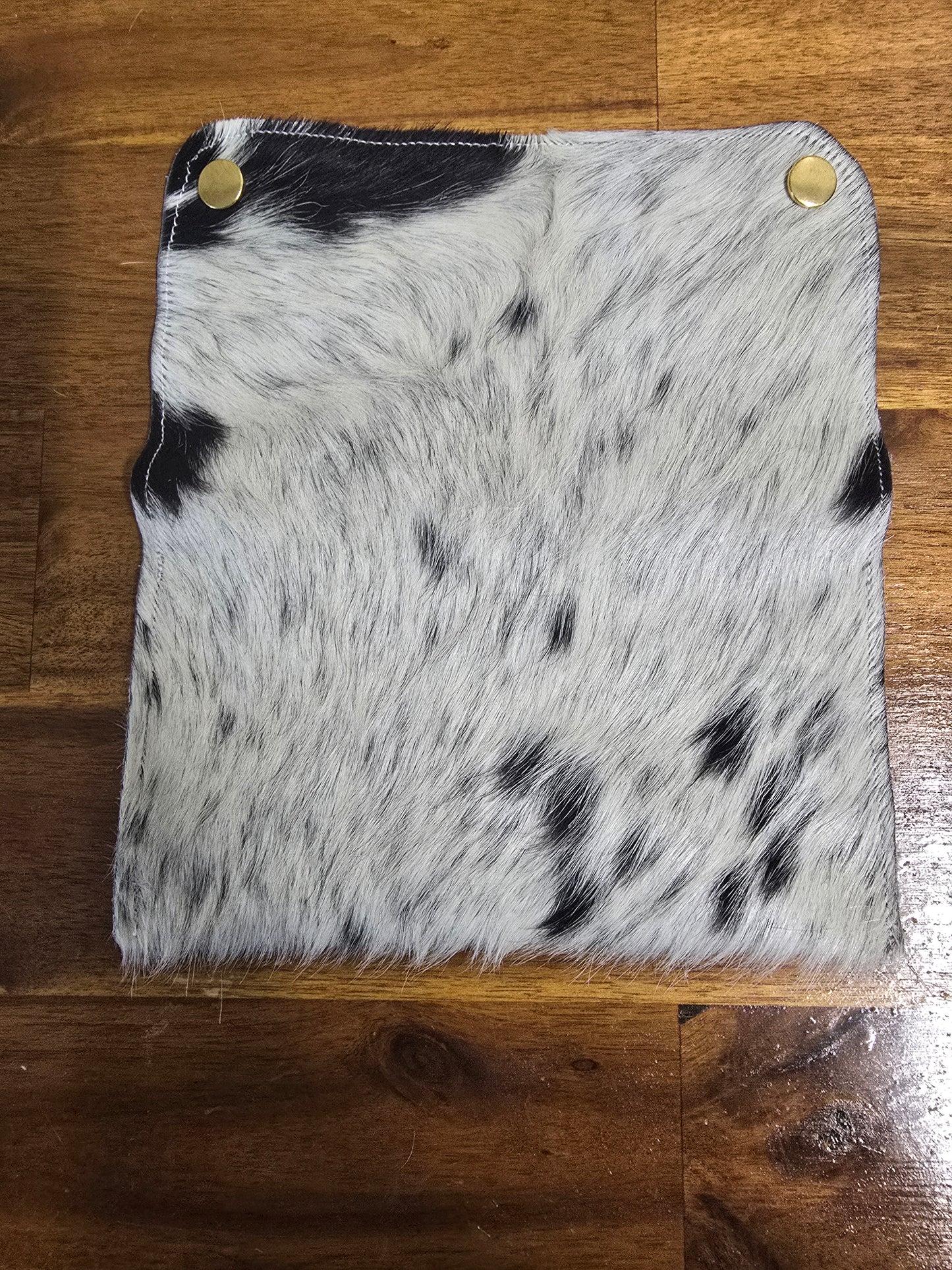 Cowhide Tobacco Pouch #6
