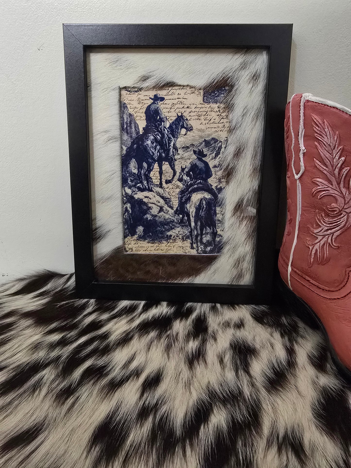 Cowhide frame with print