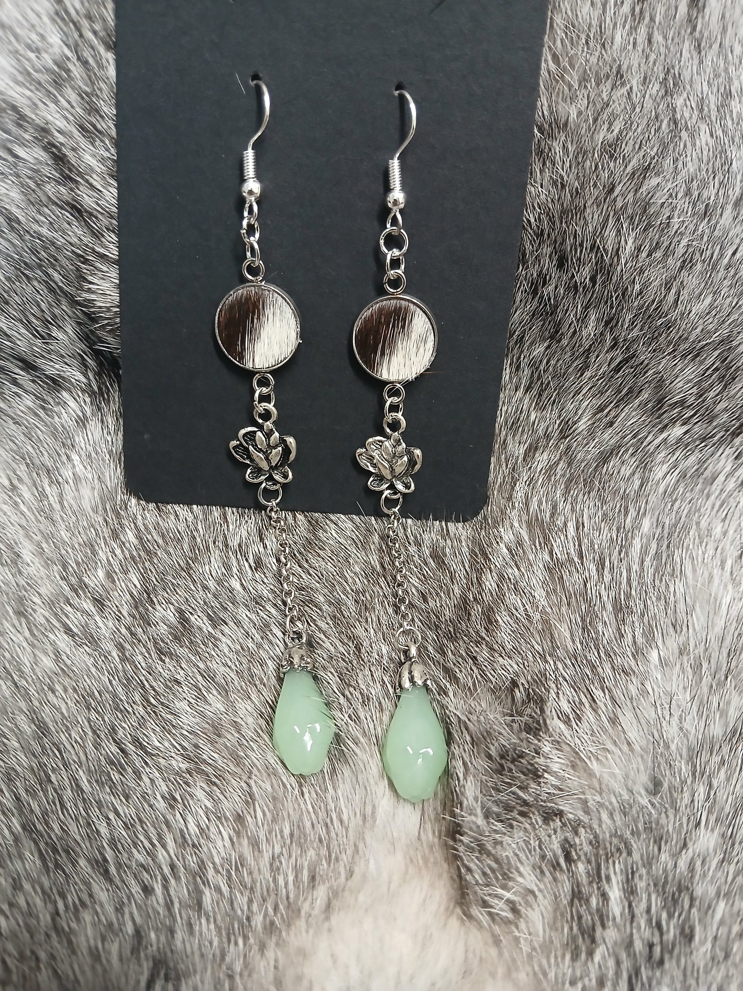 Dangle earrings