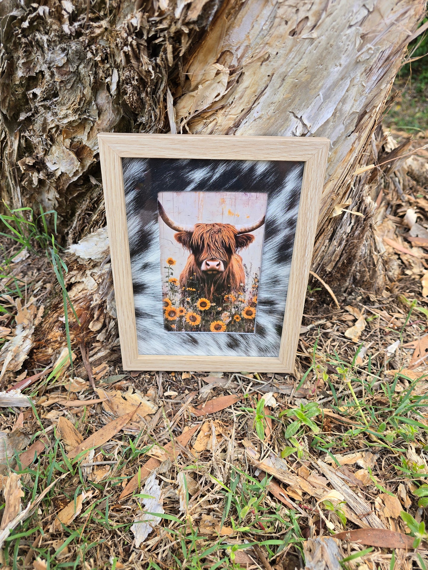 Cowhide frame with print
